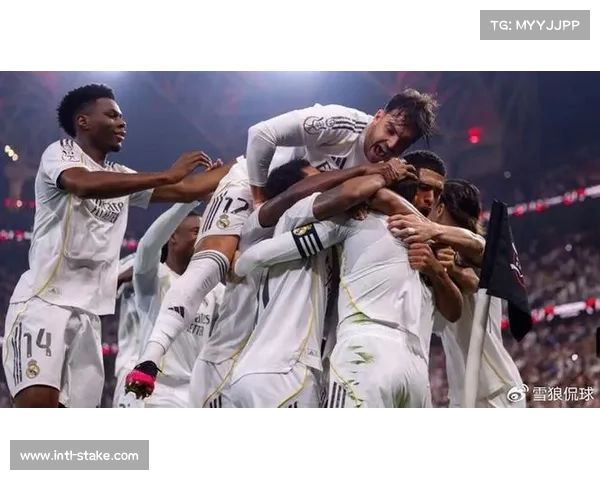 皇马定位球防守漏洞频现,对手头球攻门成致命威胁 皇马定位球防守漏洞频现,对手头球攻门成致命威胁