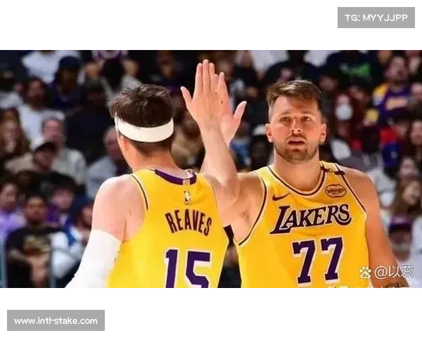 湖人队未来重建计划中,谁是球队瞄准的年轻核心球员? 湖人队未来重建计划中,谁是球队瞄准的年轻核心球员?